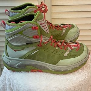 HOKA ONE ONE Tor Ultra Hiking Boot - Women's